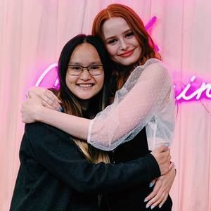 Meet your Posher, Joyce